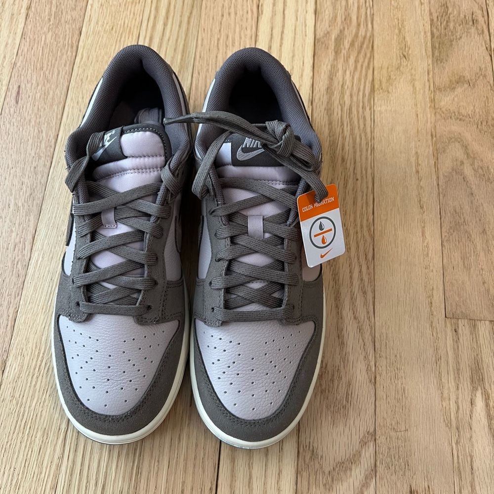 SOLD!!Nike Dunk Low Retro SE Leather/Suede - Picture 2 of 5